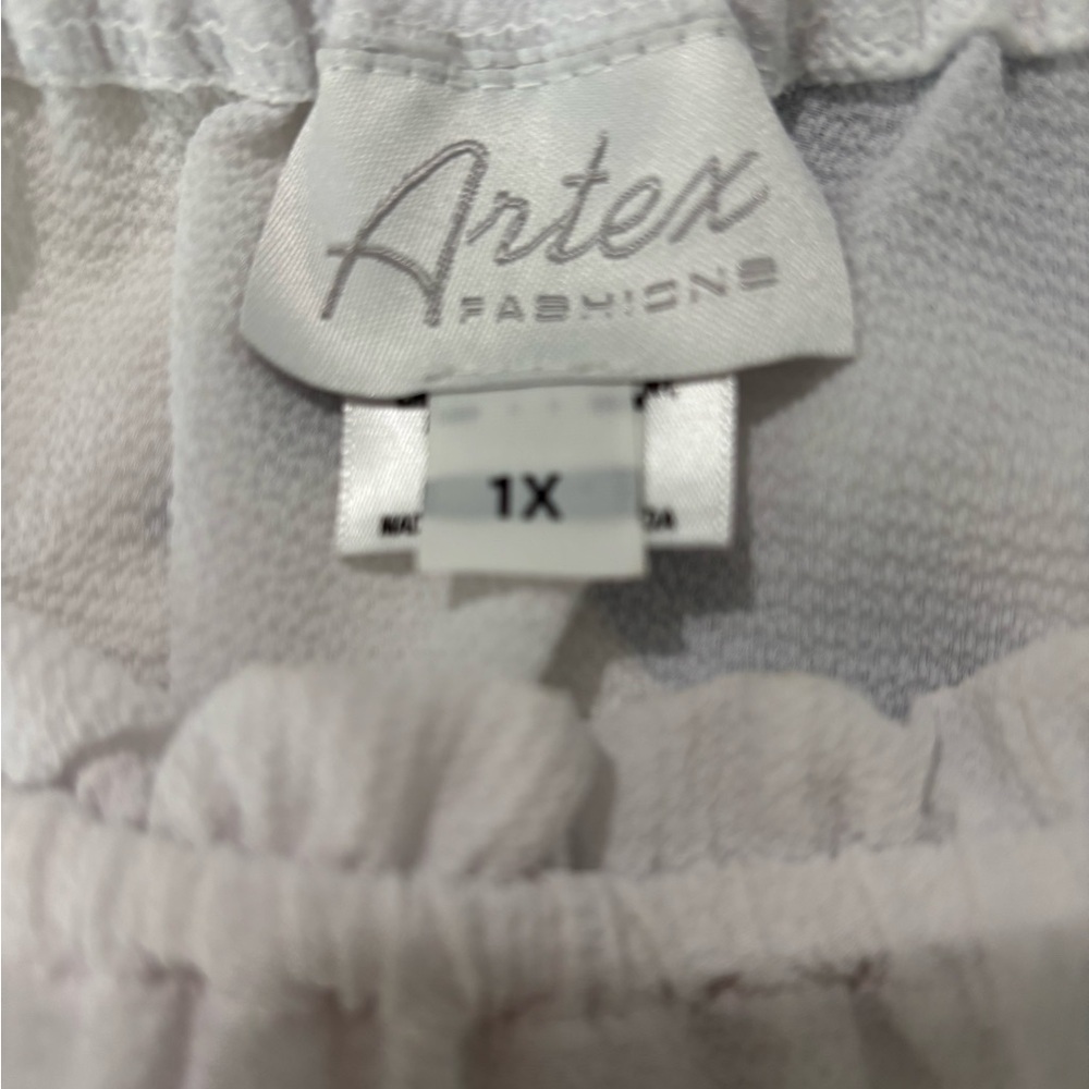 White Ruffle Sleeve Blouse - Picture 5 of 6